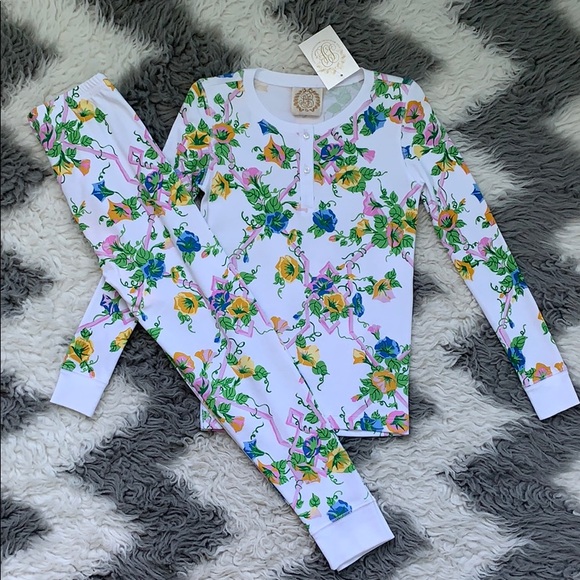 NWT TBBC Sara Jane's Sweet Dream Girls Pajama Set - Picture 2 of 7